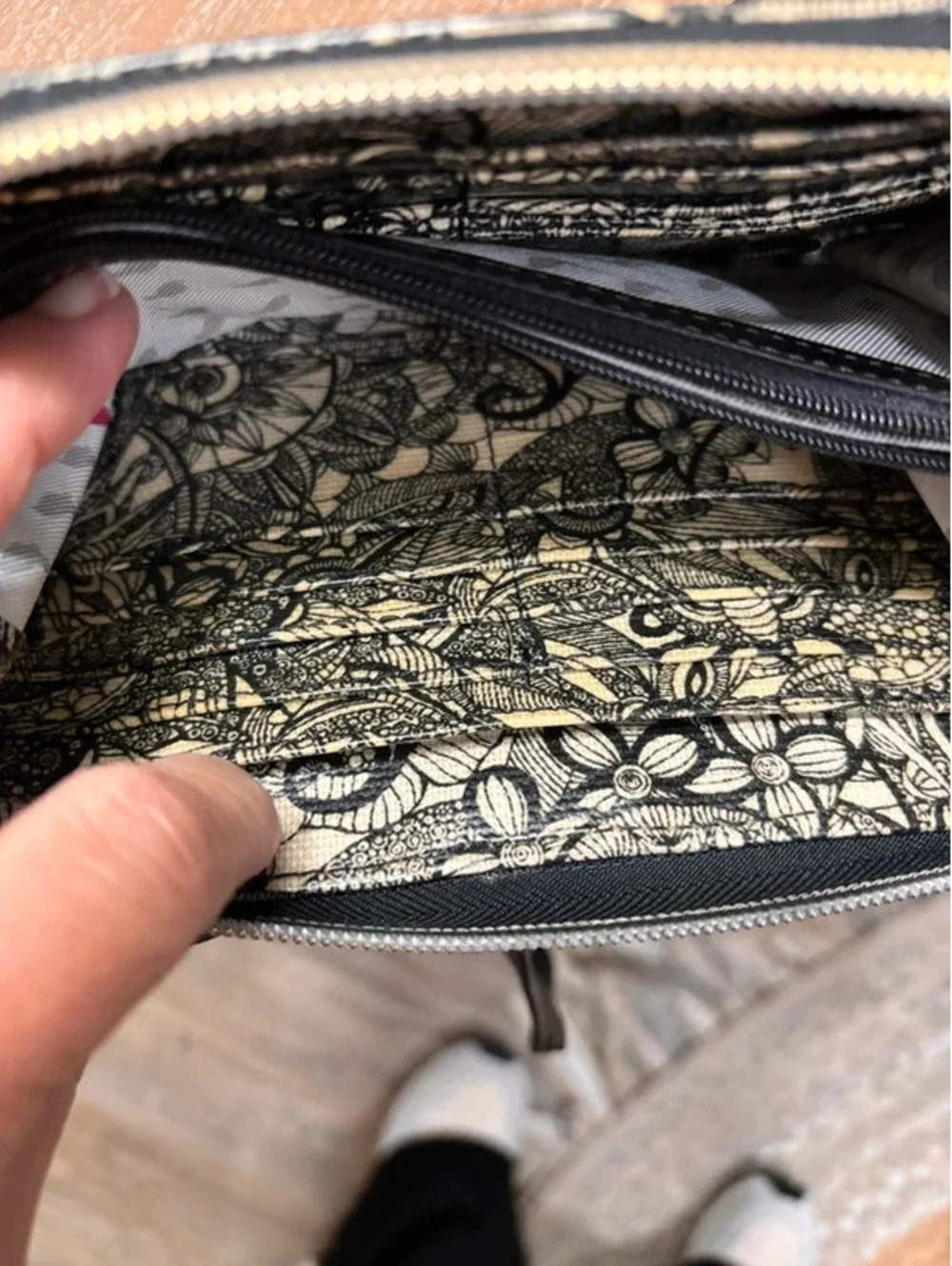 Sakroots crossbody